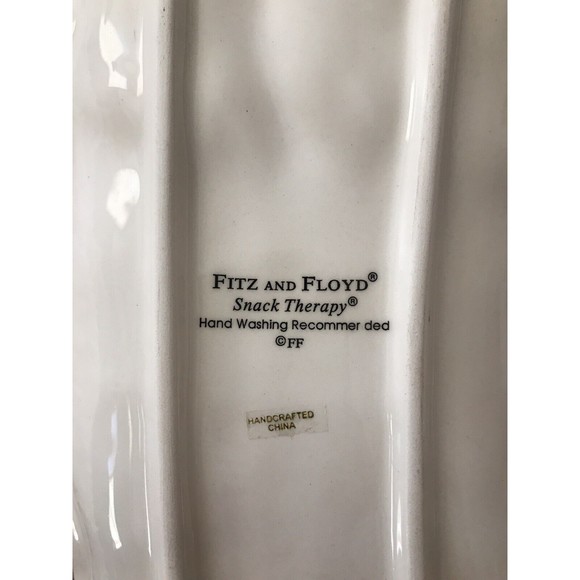 Fritz and Floyd Christmas Stocking Snack Therapy Snack, Cheese & Crackers Tray - Picture 5 of 5